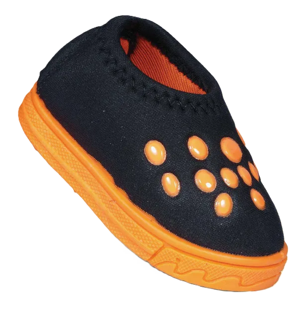chuchu in Black/Orange